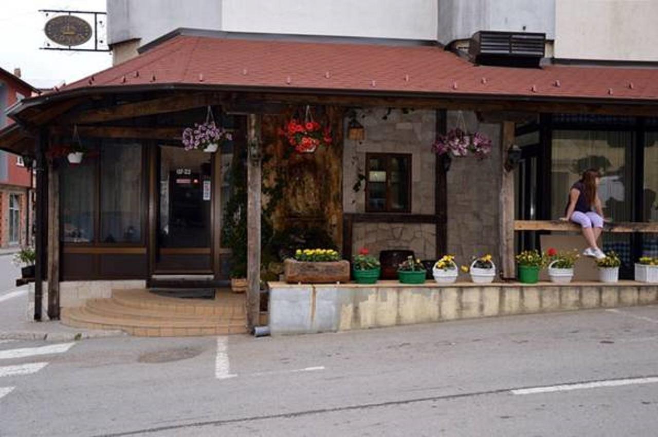 Guesthouse Kruna Visegrad Exterior photo